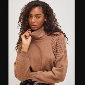 BB Dakota Meggie Turtleneck Sweater | Size S